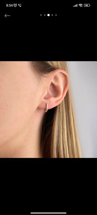 złote kolczyki z diamentami