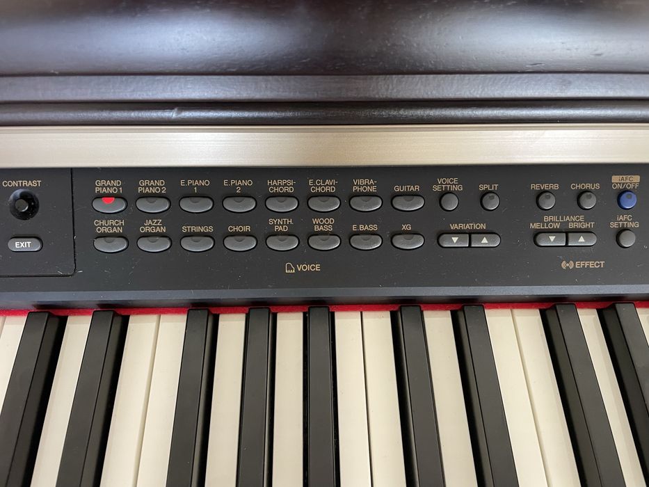 Piano Yamaha Clavinova