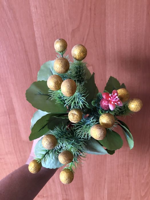 Букет Штучні квіти букет квітів цвети золоті