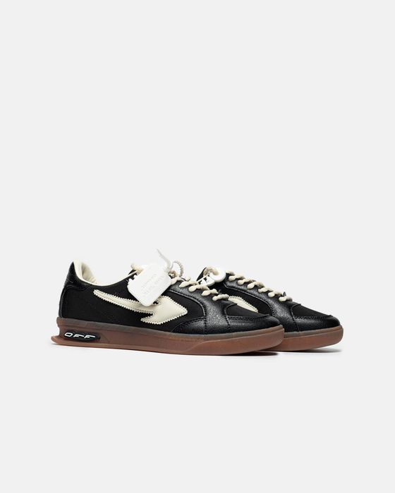 OFF-WHITE  End Of Play