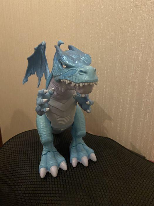 Іграшка “Дракон, що дихає вогнем” (світиться, видає звуки)