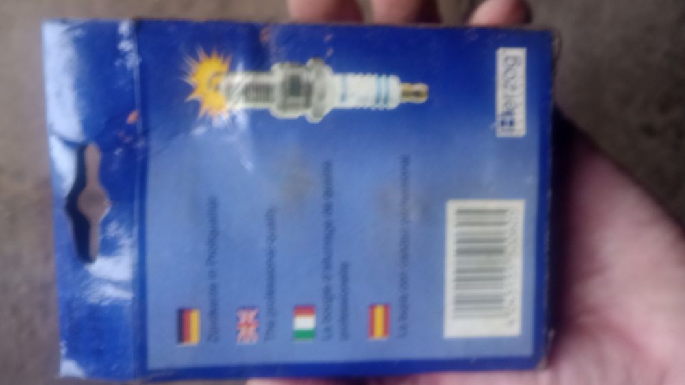 Свеча зажигания F7RTC