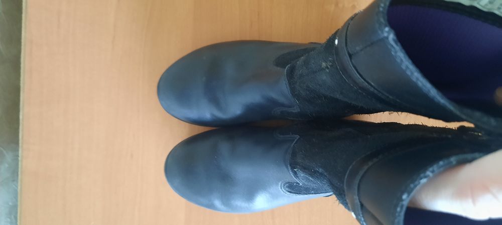 Сапожки демісезонні на дівчинку Clarks 18 см шкіра