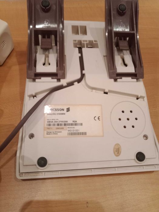 telefone analógico Ericsson Dialog 3105MW