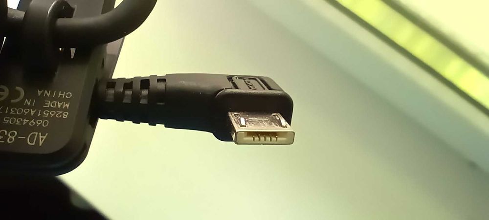 Кабель переходник проприетарный разъём Nokia to AUX miniJack 3.5mm
