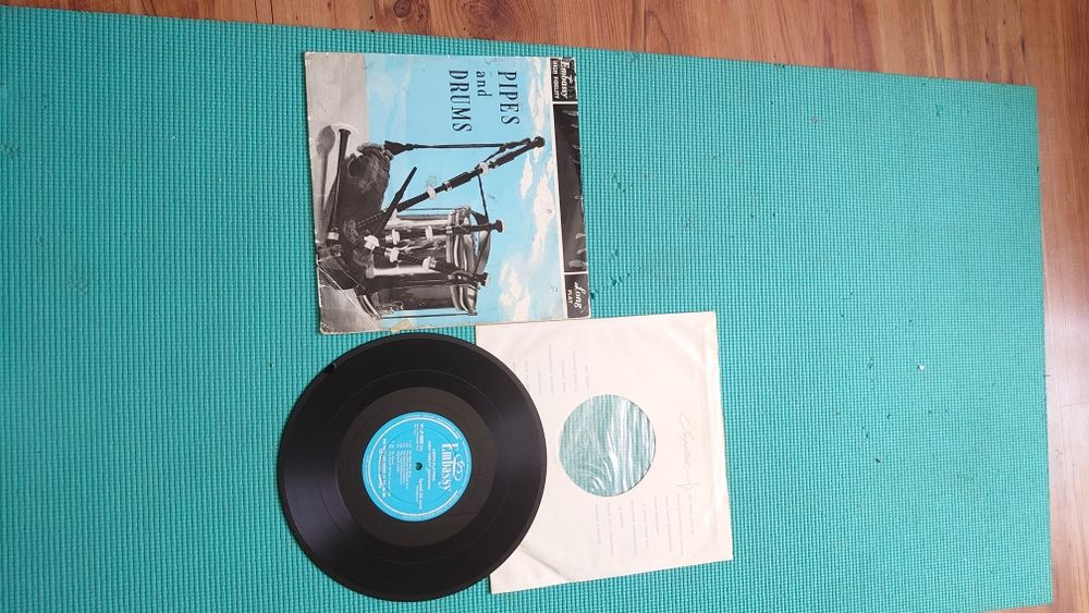 Pipes and Drums 1st Battalion Winyl 33 1/3 RPM