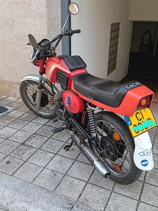 V5 Sachs Top Racing
