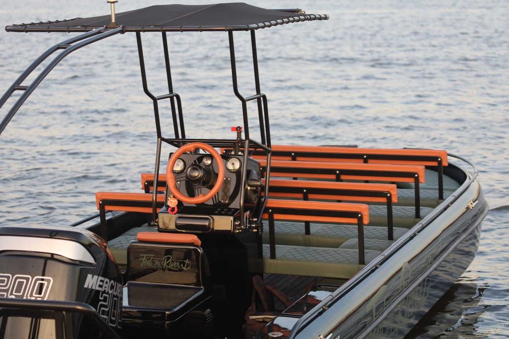 Barco Marítimo Turistico
