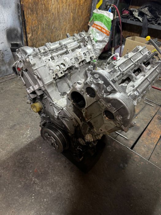 Двигун Mercedes-Benz (OM642 V6 3.0L)