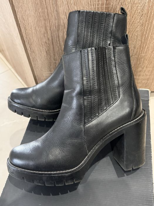 Продам ботинки Tommy Hilfiger