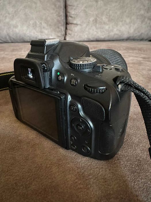 Nikon D5100 + об'єктив 18-105mm  Ідеальний стан