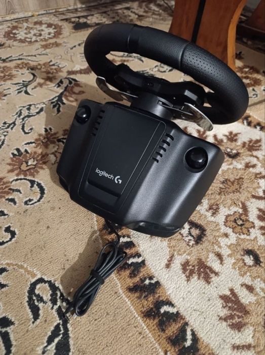 Игровой  руль Logitech G29