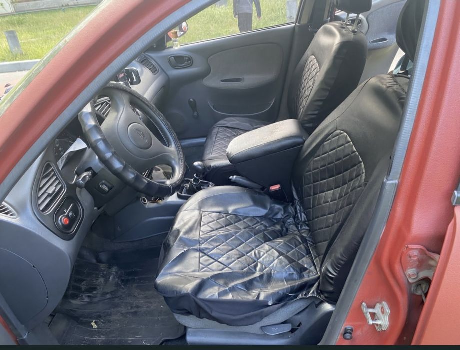 Део сенс 2006 рік