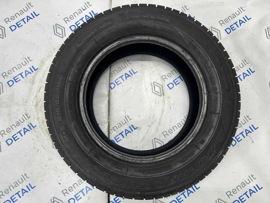 Шини 215/65 R16C GoodYear CargoVector