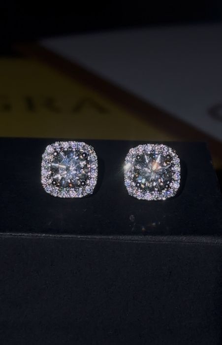 Kolczyk pojedynczy vvs1  moissanite earring 2 karaty diamenty icedout + certyfikaty  GRA