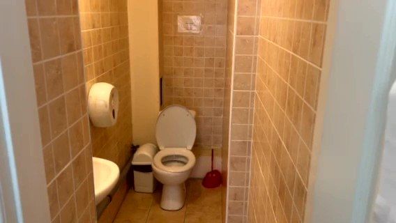 Сдам помещение возле м.Ботанический Сад по ул.От.Яроша Sобщ.= 800м