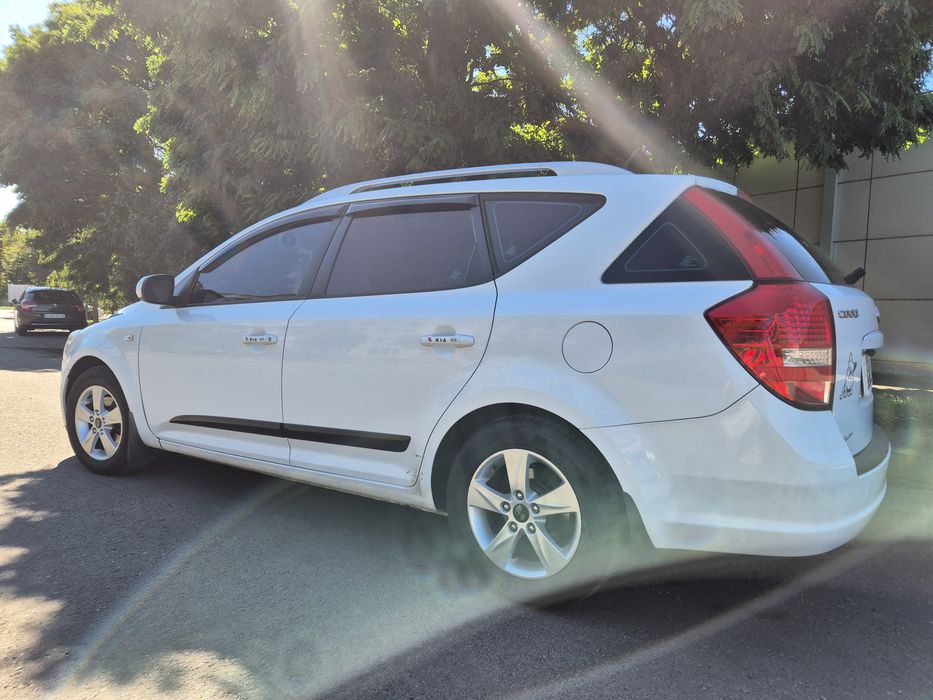Продам Kia Ceed 2012