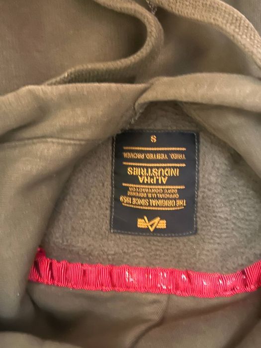 Кофта від Alpha Industries