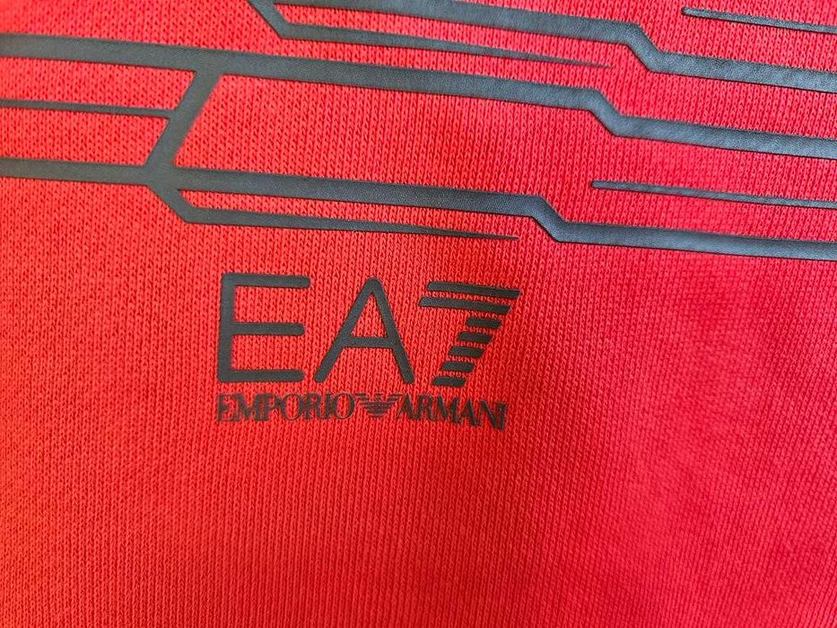 Camisola com capuz Emporio Armani M vermelho