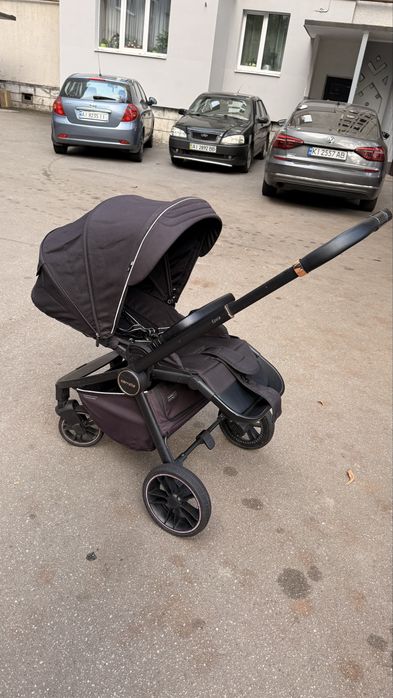 Дитяча коляска CARRELLO Epica 3 в 1