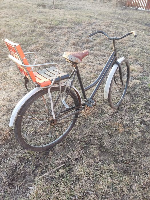 Велосипед жіночий з дитячим кріслом