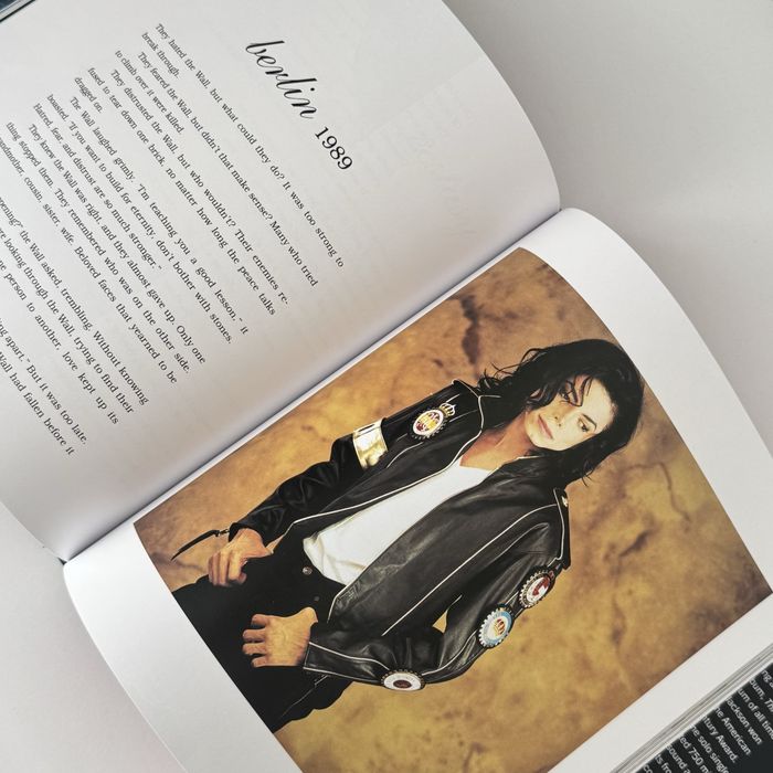 Книга Dancing the dream Michael Jackson