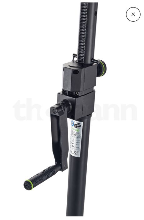 2 Gravity SP 4722 Tripods + Carrying Bag64170341782530121