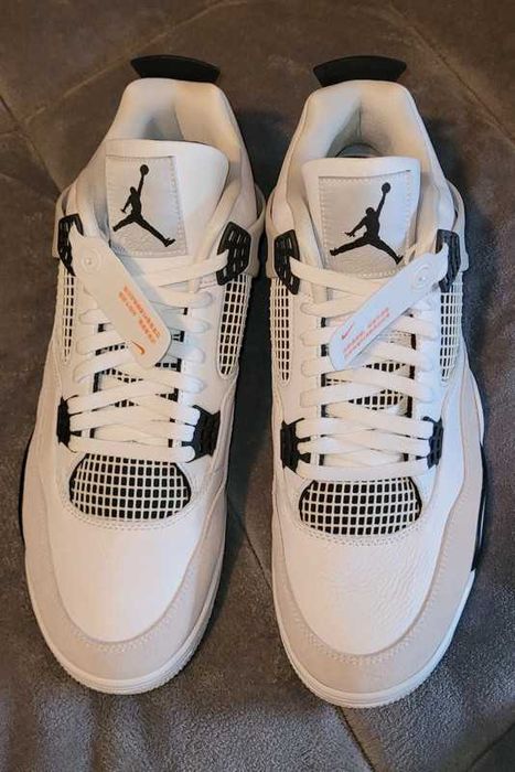 Jordan 4 Retro Military Black r.45