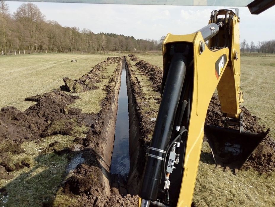 Koparka wywrotka wolne terminy wykopy koparką kołową
