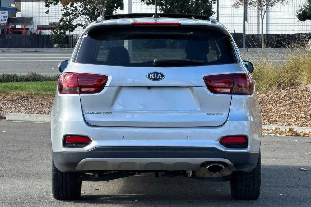 Kia Sorento EX V6      2020