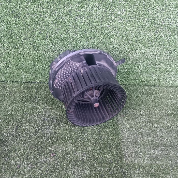 Вентилятор пічки Шкода  Октавія А5 Skoda Octavia A5