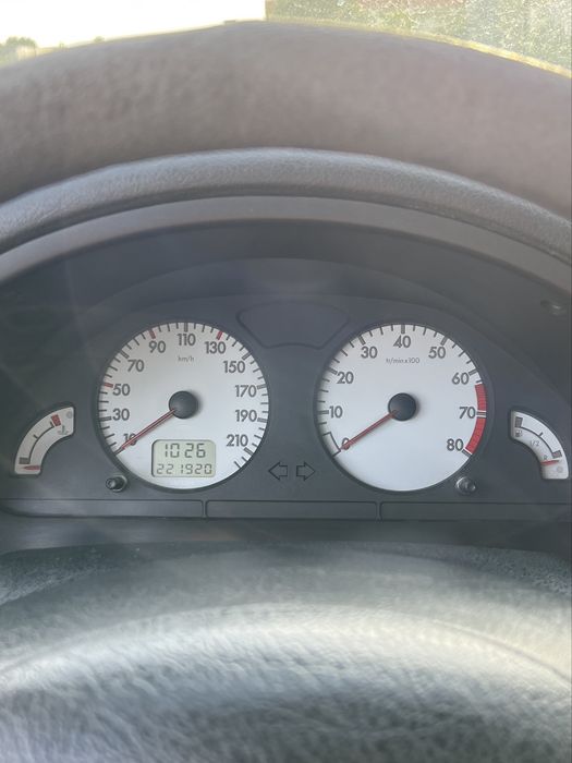 Vendo/Troco Saxo VTS 1.4 2001