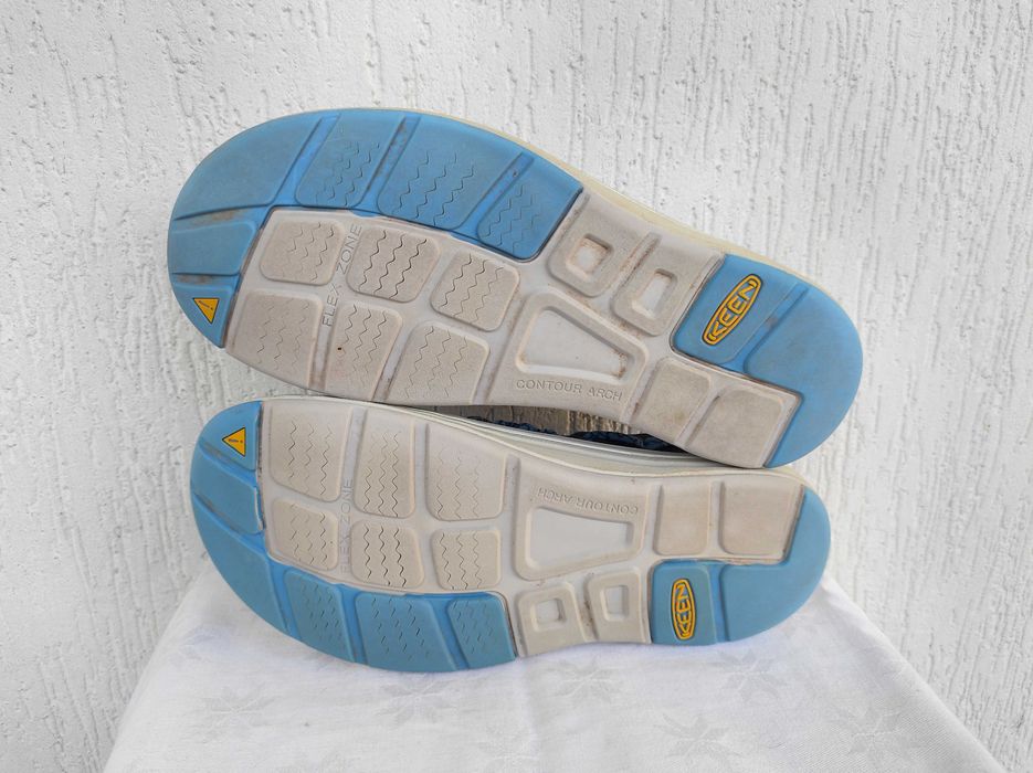 Босоножки,мокасини keen anatomical footbed р.41