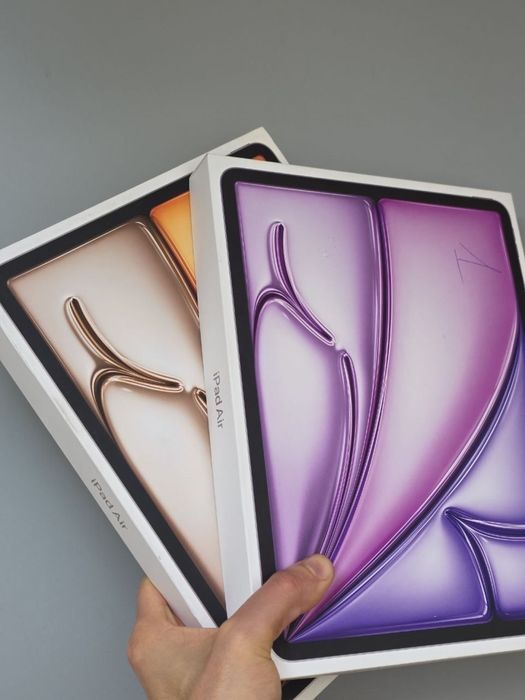 New офiцiйнi.  iPad Air 13 Wi-Fi + Cellural 1 TB