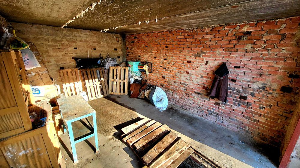 Продам гараж, поруч з Метро, кооператив "Олімпійський" (Восход")