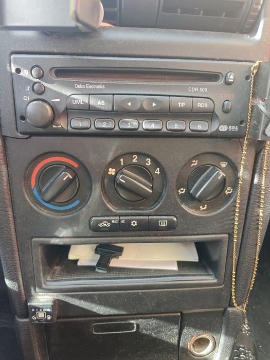 Opel Astra 1,4 de 99 a GPL