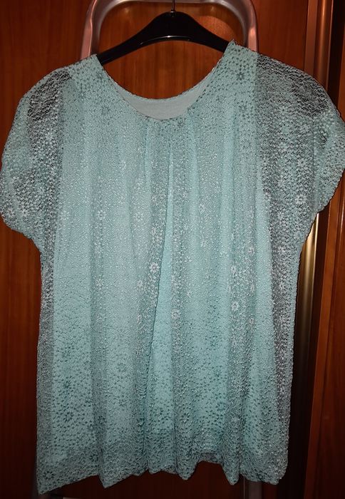 Blusas mulher tamanho L