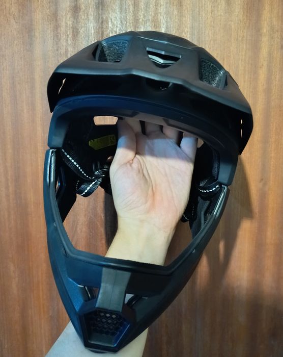 Capacete integral VICTGOAL VA145 Full-Face MTB Helmet.