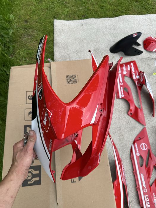 Ducati Panigale 1199s owiewki, siedzenie, szyba