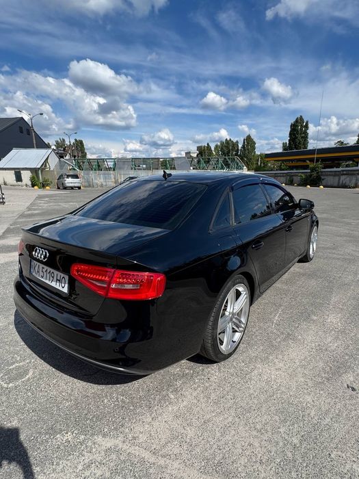 Audi A4 2015 VIN WAUFFCFL2FN046014 фото оголошення 4 з 16