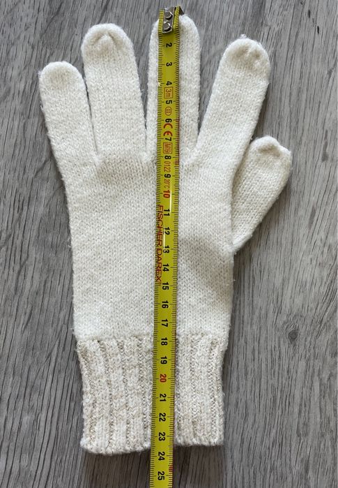 Luvas brancas com fios dourados (Camaïeu)