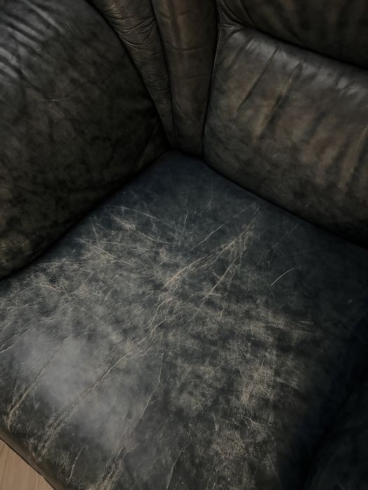 Sofás em Pele Azul Mármore