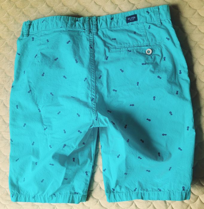 Spodenki Reserved rozm. 30 regular fit