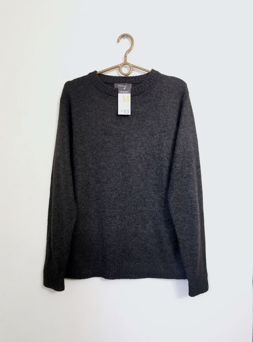 Новый джемпер, разные