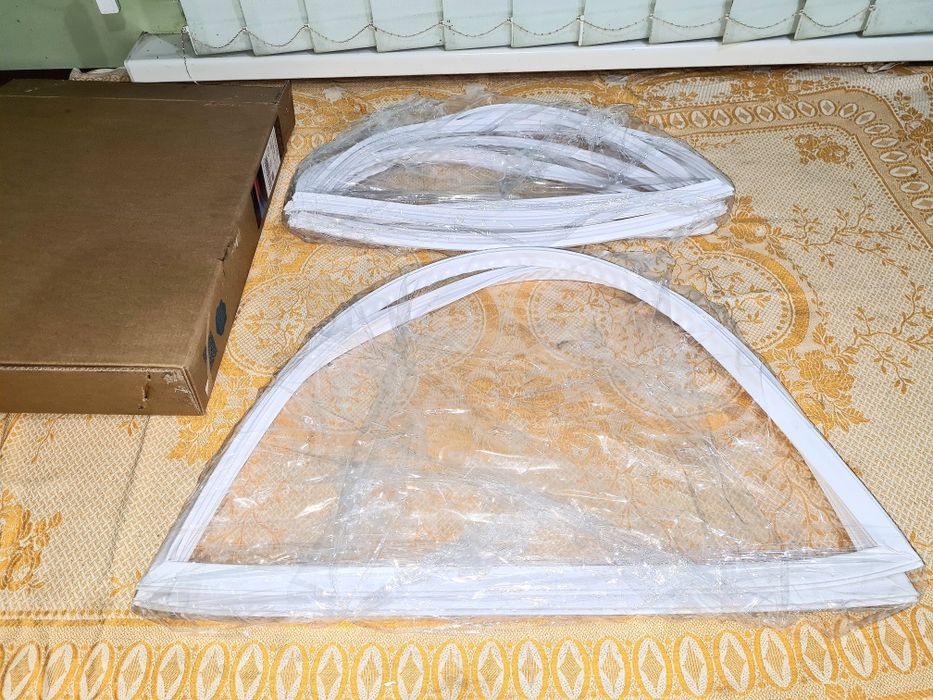 Уплотнительная резинка холодильника Snaige (Снайге).