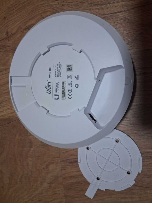 Access Point Ubiquiti Unifi UAP-AC-LR