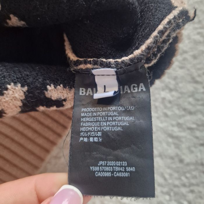 Bawełniany sweter rozmiar M-L