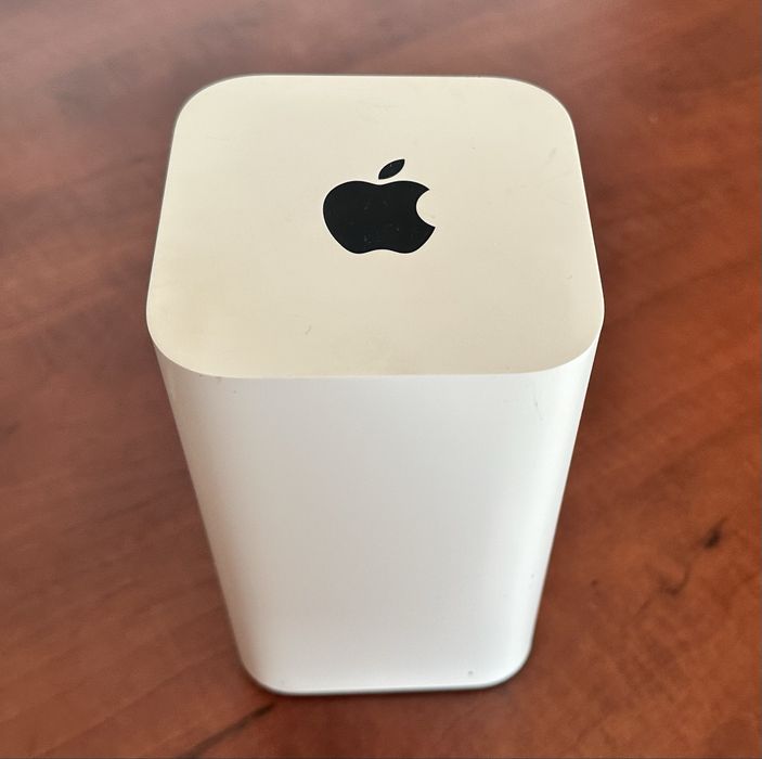 Маршрутизатор Apple AirPort Extreme (a1521) Apple AirPort Time Capsule (a1470) — найменша ціна