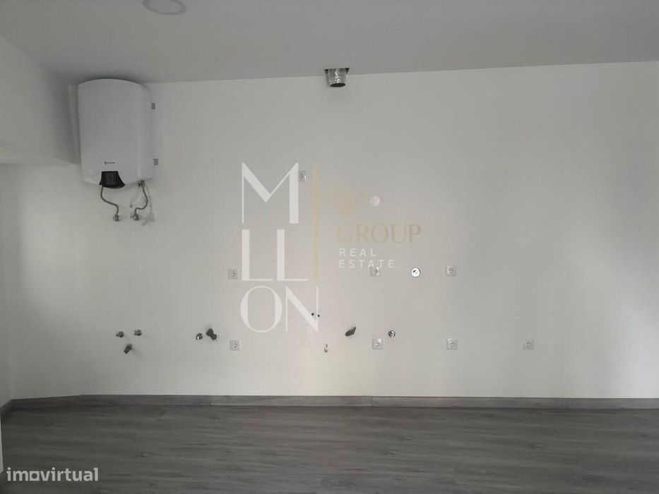 Apartamento T1 totalmente reconstruído no centro histórico da vila do