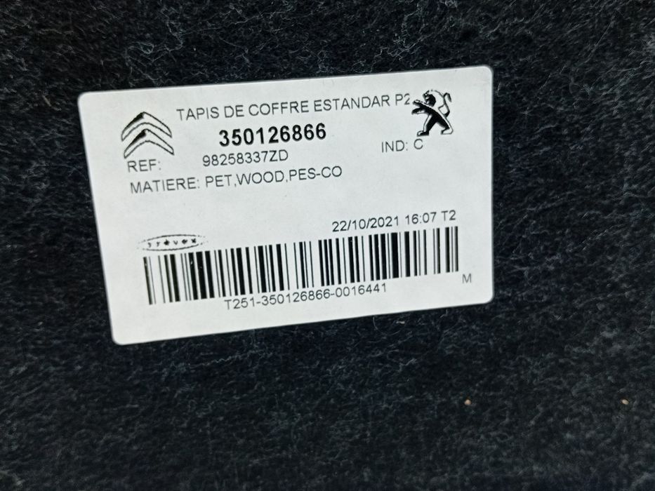 Cobertura inferior/ tapete / alcatifa da mala PEUGEOT 2008 II (U_)